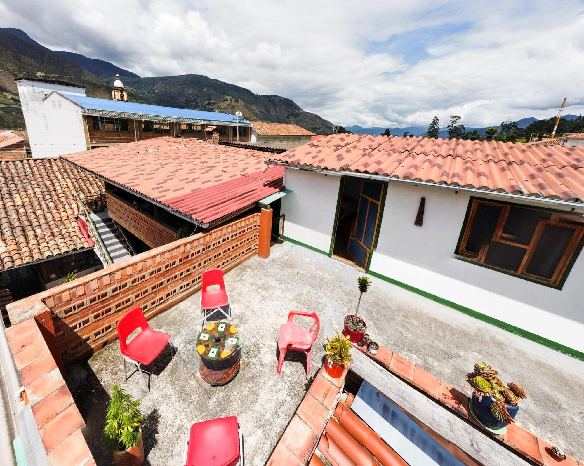 Hostal El Caminante El Cocuy Εξωτερικό φωτογραφία